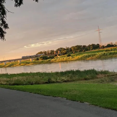 Altes Bootshaus * Torgau