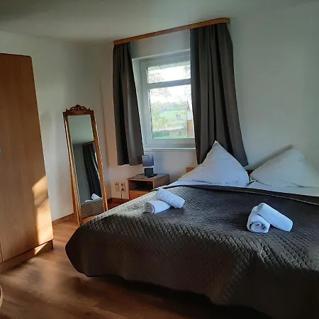 Altes Bootshaus Guest house *