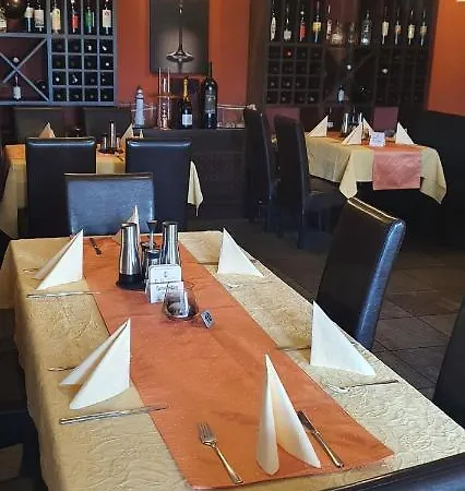 Altes Bootshaus Gasthof Torgau